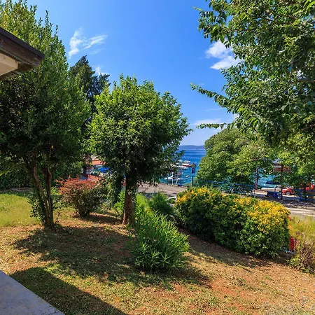 Faszinierendes Nur 50 Meter Zum Mit Meerblick, Waschmaschine, Klima, Wifi Apartment