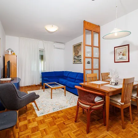 Faszinierendes Nur 50 Meter Zum Mit Meerblick, Waschmaschine, Klima, Wifi Apartment
