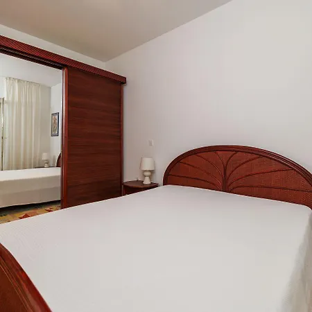 Faszinierendes Nur 50 Meter Zum Mit Meerblick, Waschmaschine, Klima, Wifi Apartment *