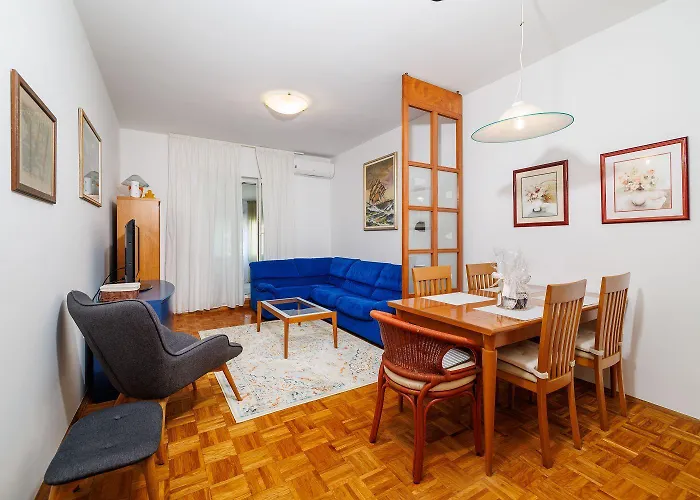 Faszinierendes Nur 50 Meter Zum Mit Meerblick, Waschmaschine, Klima, Wifi Apartment