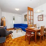 Faszinierendes Nur 50 Meter Zum Mit Meerblick, Waschmaschine, Klima, Wifi Apartman