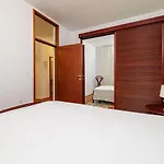 Faszinierendes Nur 50 Meter Zum Mit Meerblick, Waschmaschine, Klima, Wifi Apartman