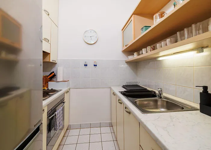 Faszinierendes Nur 50 Meter Zum Mit Meerblick, Waschmaschine, Klima, Wifi * Selce